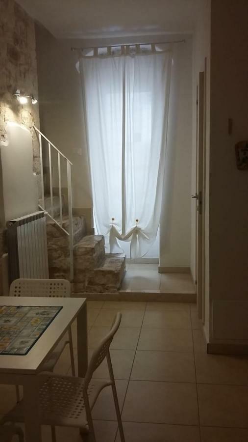 Bed and Breakfast Pietra Bianca Конверсано Экстерьер фото